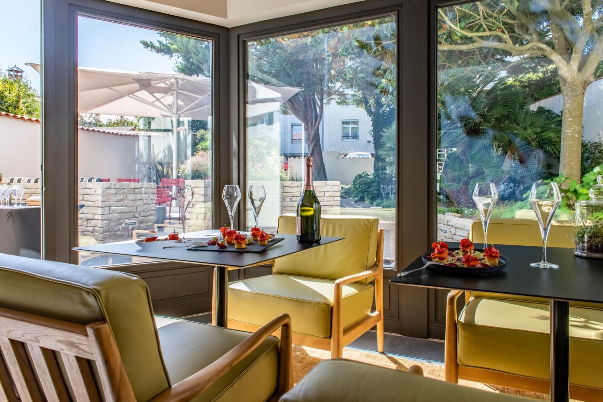 Le Boutique Hotel Saint-Nicolas Λα Ροσέλ Εξωτερικό φωτογραφία