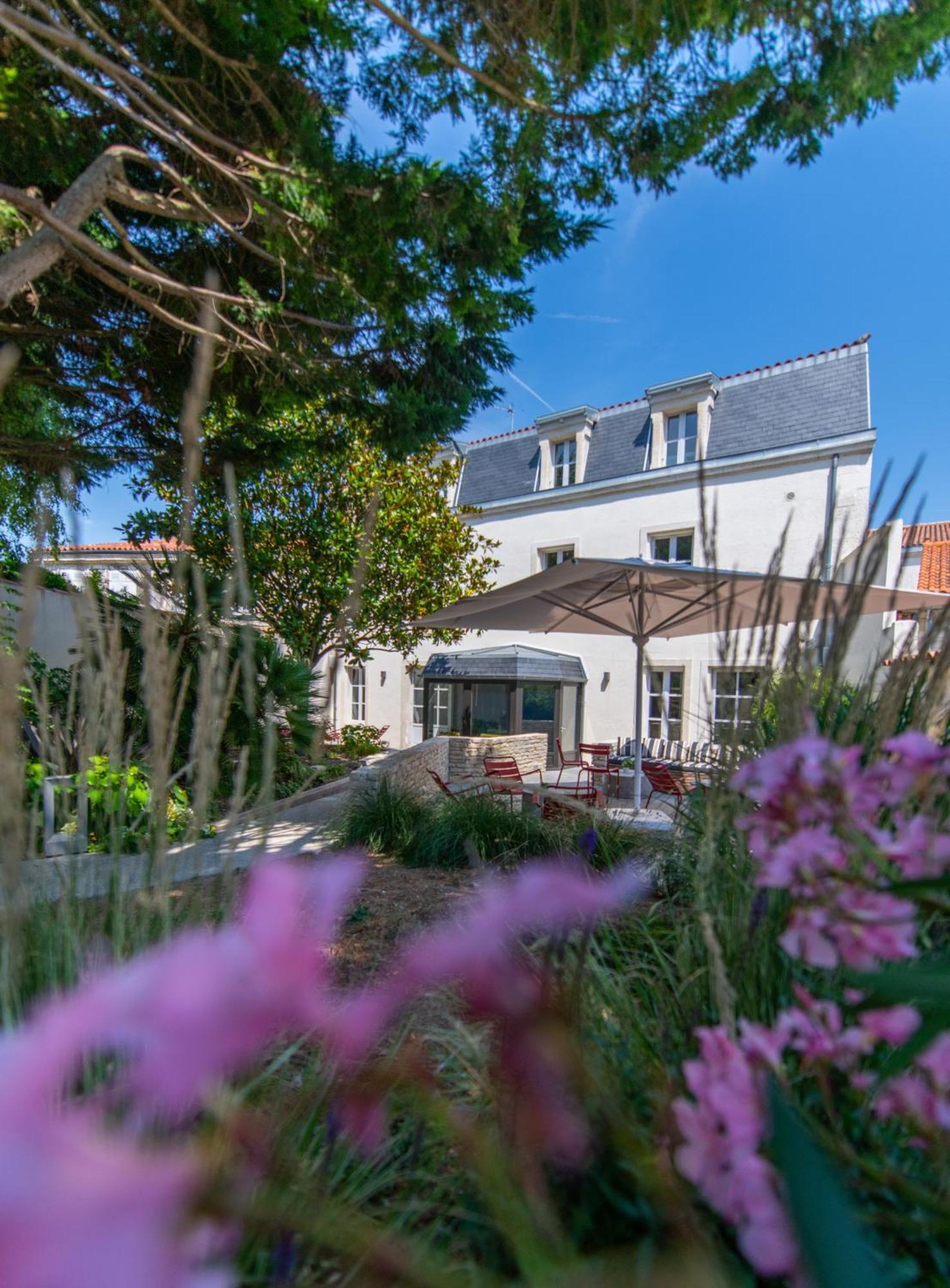 Le Boutique Hotel Saint-Nicolas Λα Ροσέλ Εξωτερικό φωτογραφία